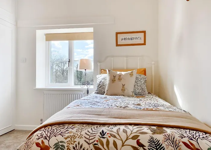 Middle Farm Cottage